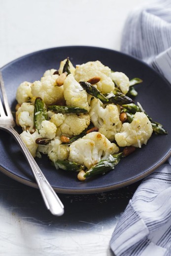 Lemony Roasted Asparagus and Cauliflower Salad